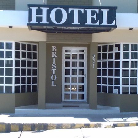 Hotel Bristol Parana Bagian luar foto