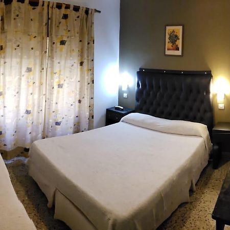 Hotel Bristol Parana Bagian luar foto