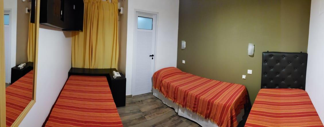 Hotel Bristol Parana Bagian luar foto
